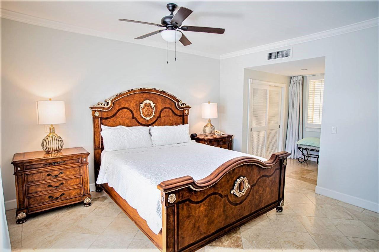 Villa Renaissance Unit 205 Grace Bay Beach Bagian luar foto