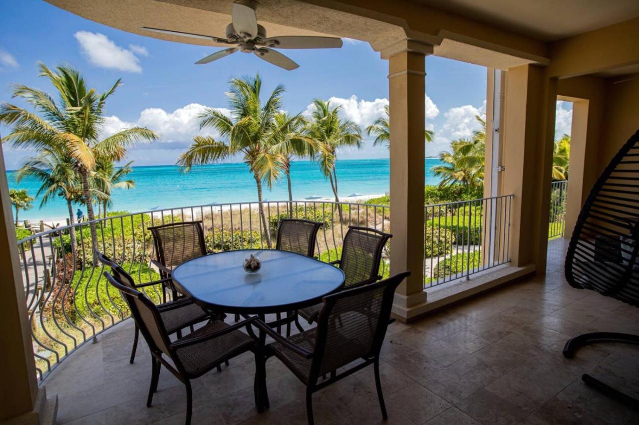 Villa Renaissance Unit 205 Grace Bay Beach Bagian luar foto